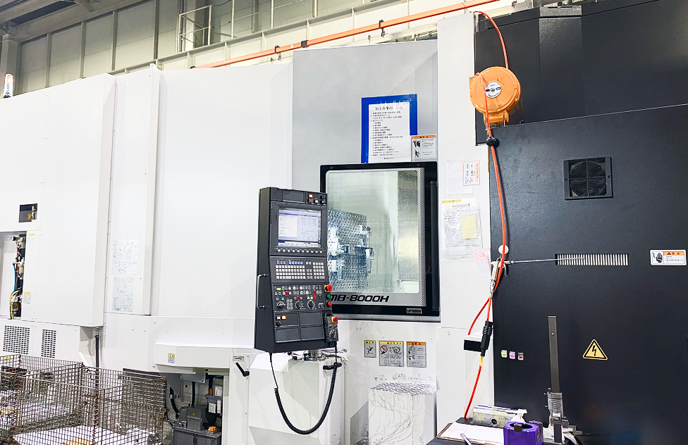 横形マシニングセンタ